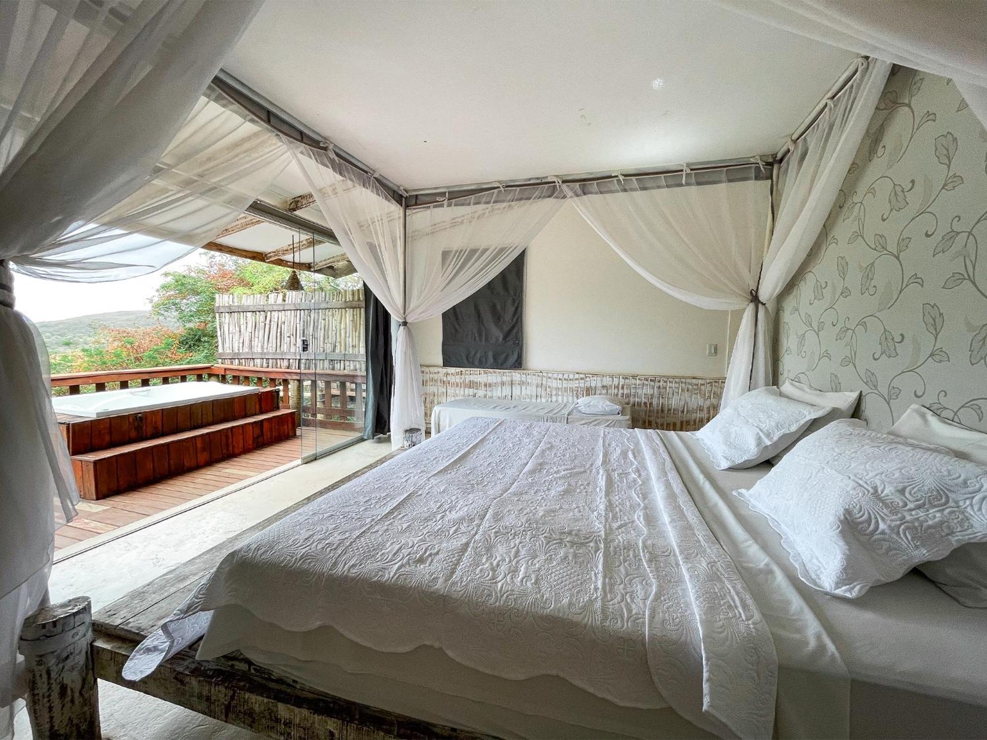 Ranchos 30 Hotel Fazenda Hidrolandia  外观 照片