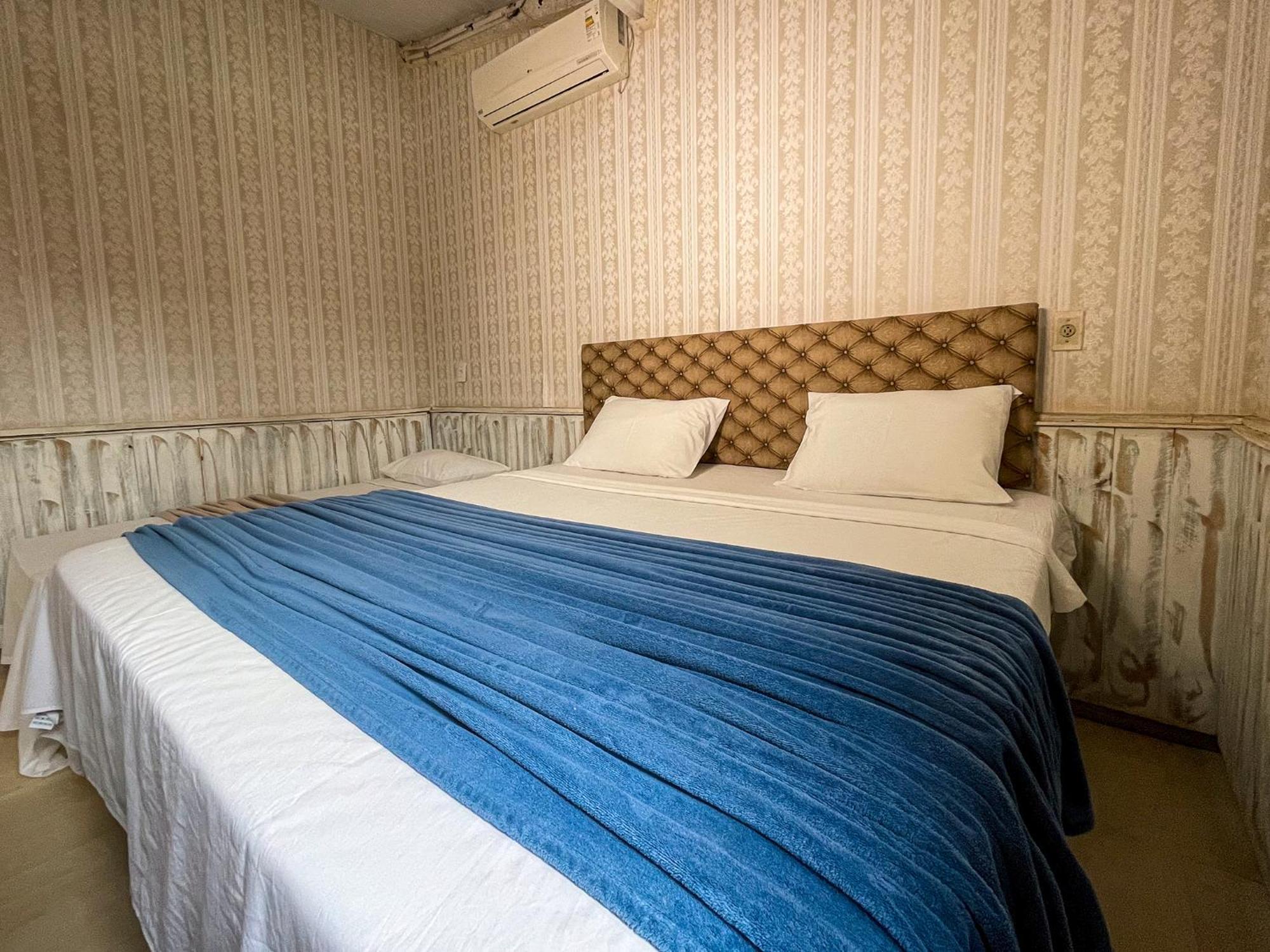 Ranchos 30 Hotel Fazenda Hidrolandia  外观 照片