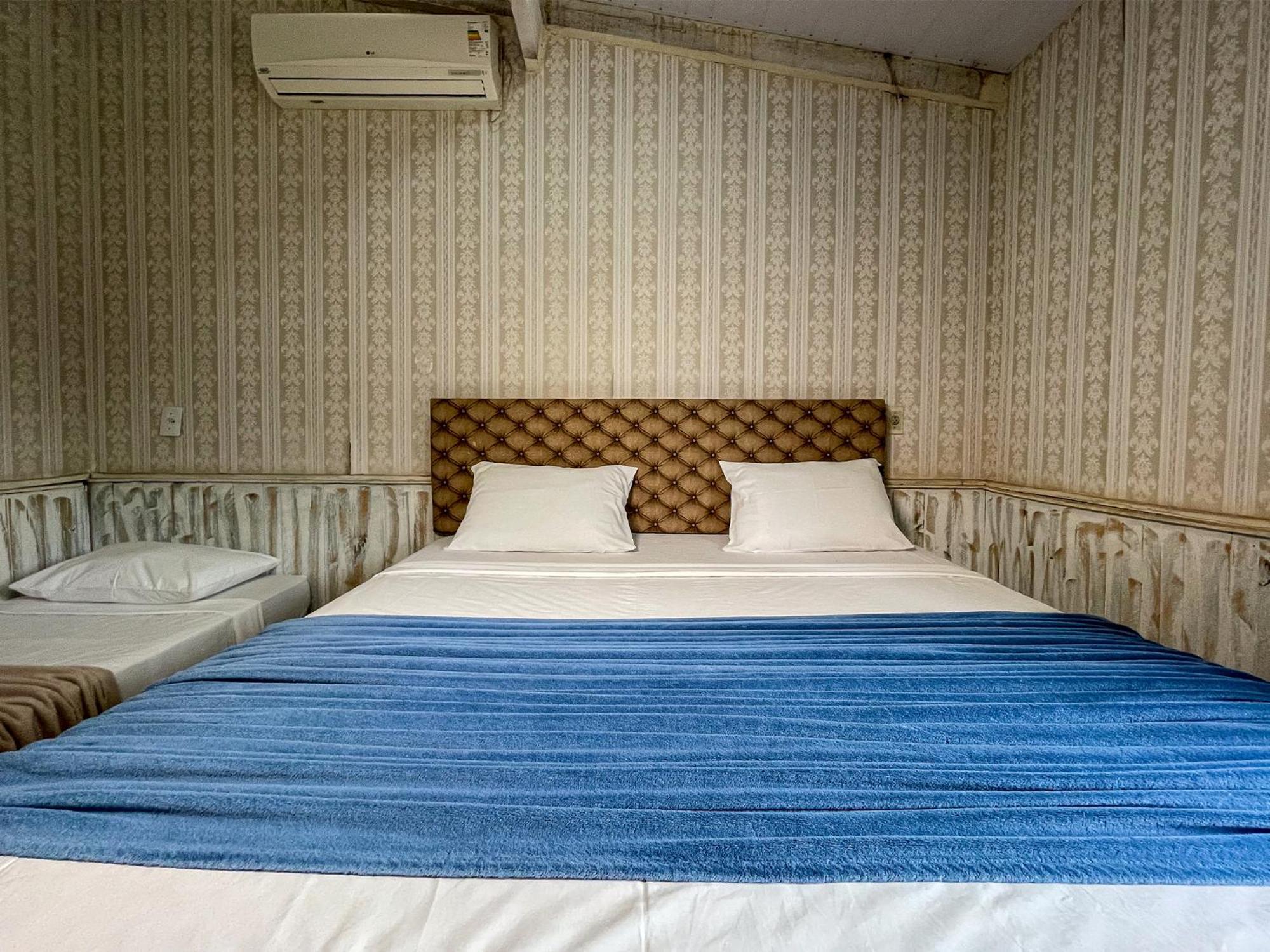 Ranchos 30 Hotel Fazenda Hidrolandia  外观 照片