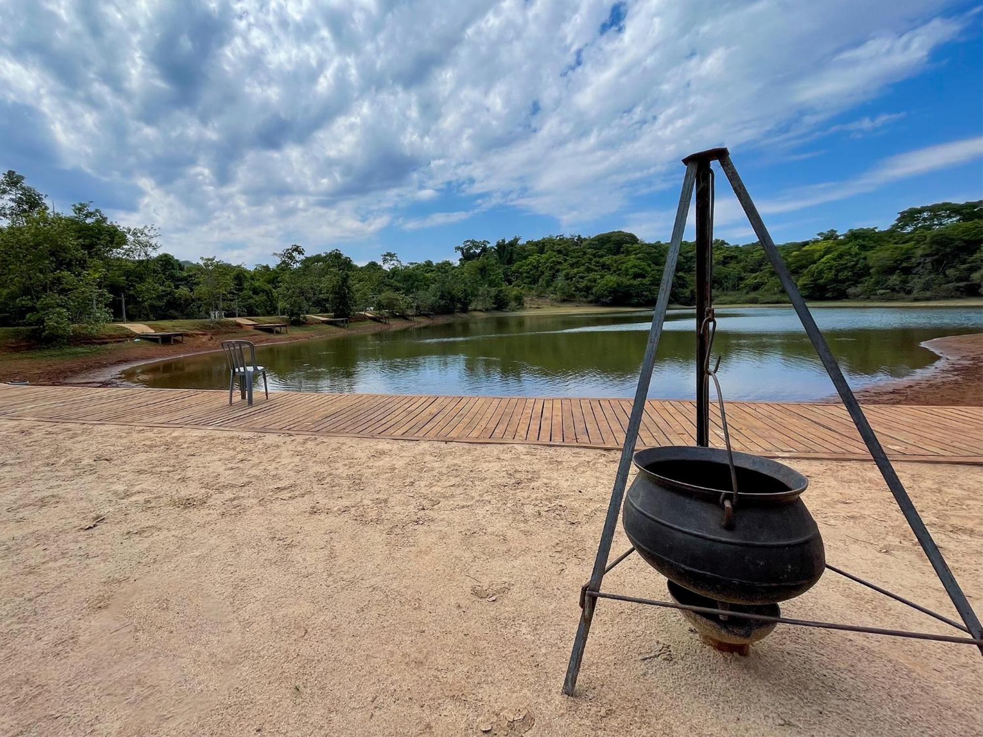 Ranchos 30 Hotel Fazenda Hidrolandia  外观 照片